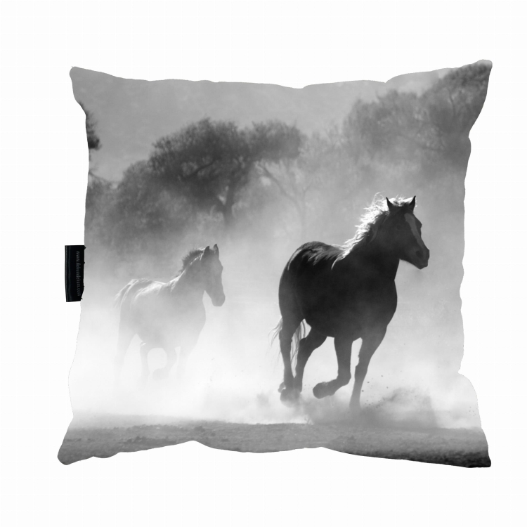 poduszka konie czarnobiała .jpg