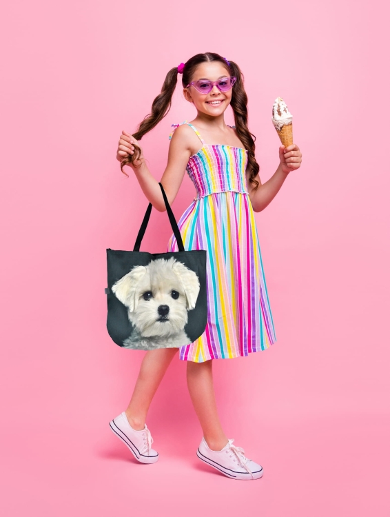 dziewczynka z maltańczykiem.jpg