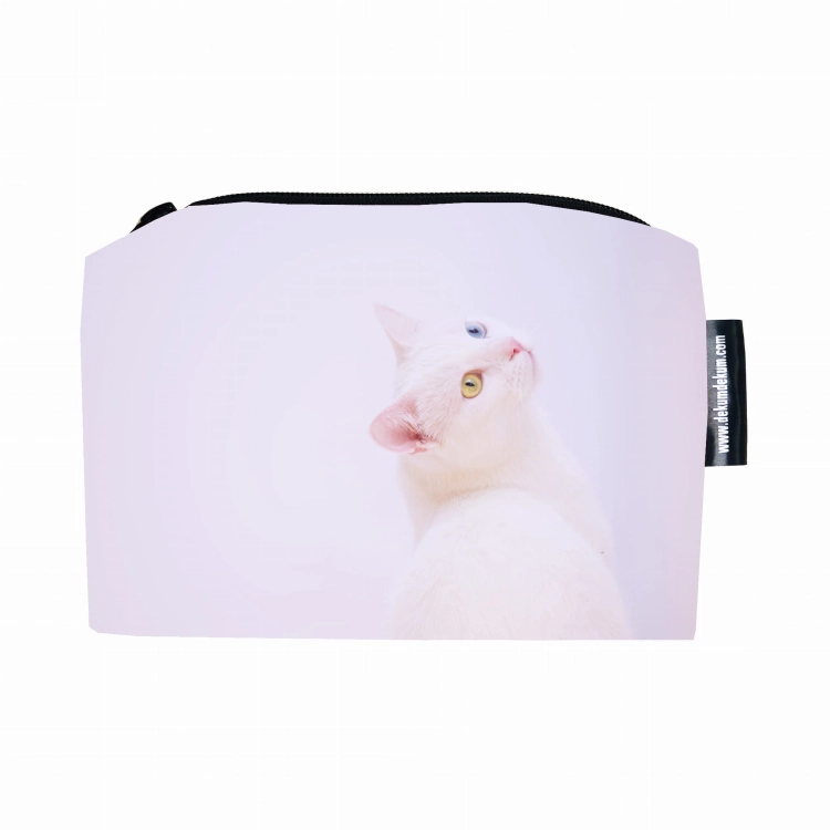 kosmetyczka kot biały.jpg