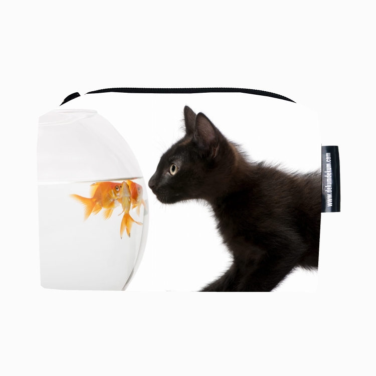 kosmetyczka kot ze złotą rybką.jpg