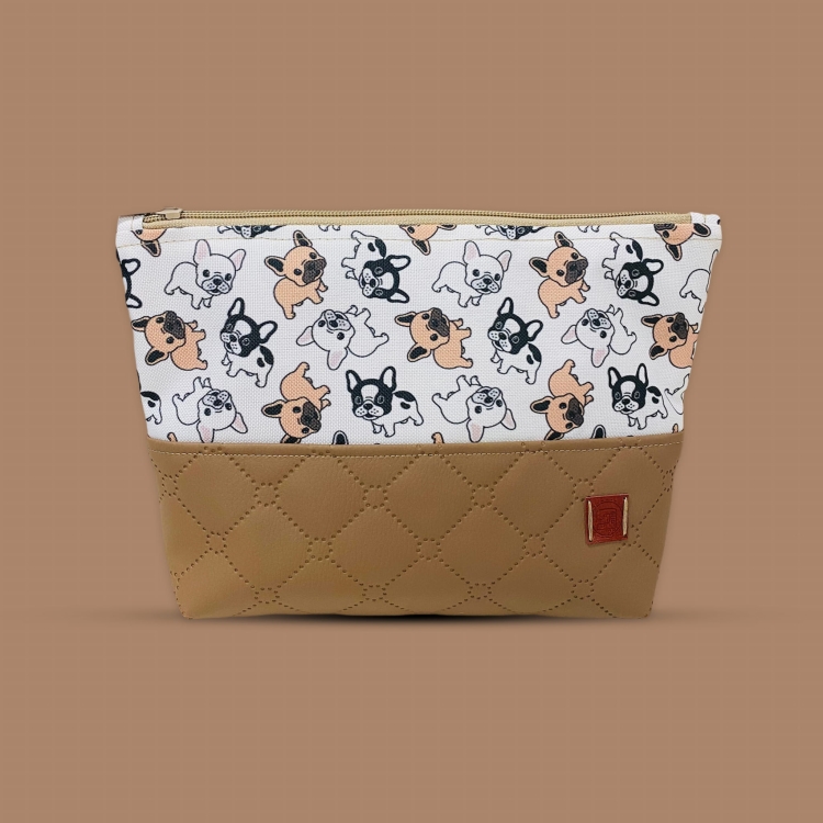 kosmetyczka buldogi 1.jpg