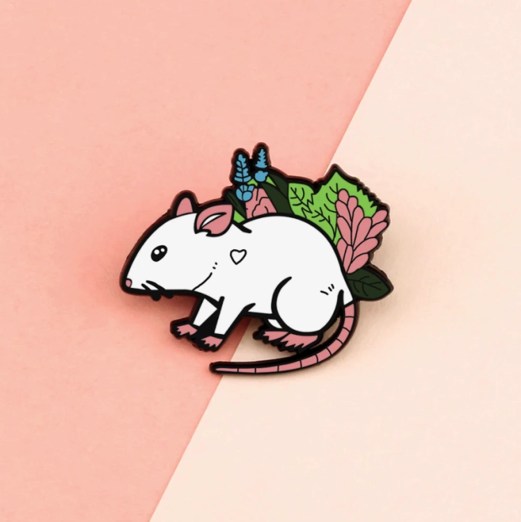 przypinka szczur biały 2.2.png